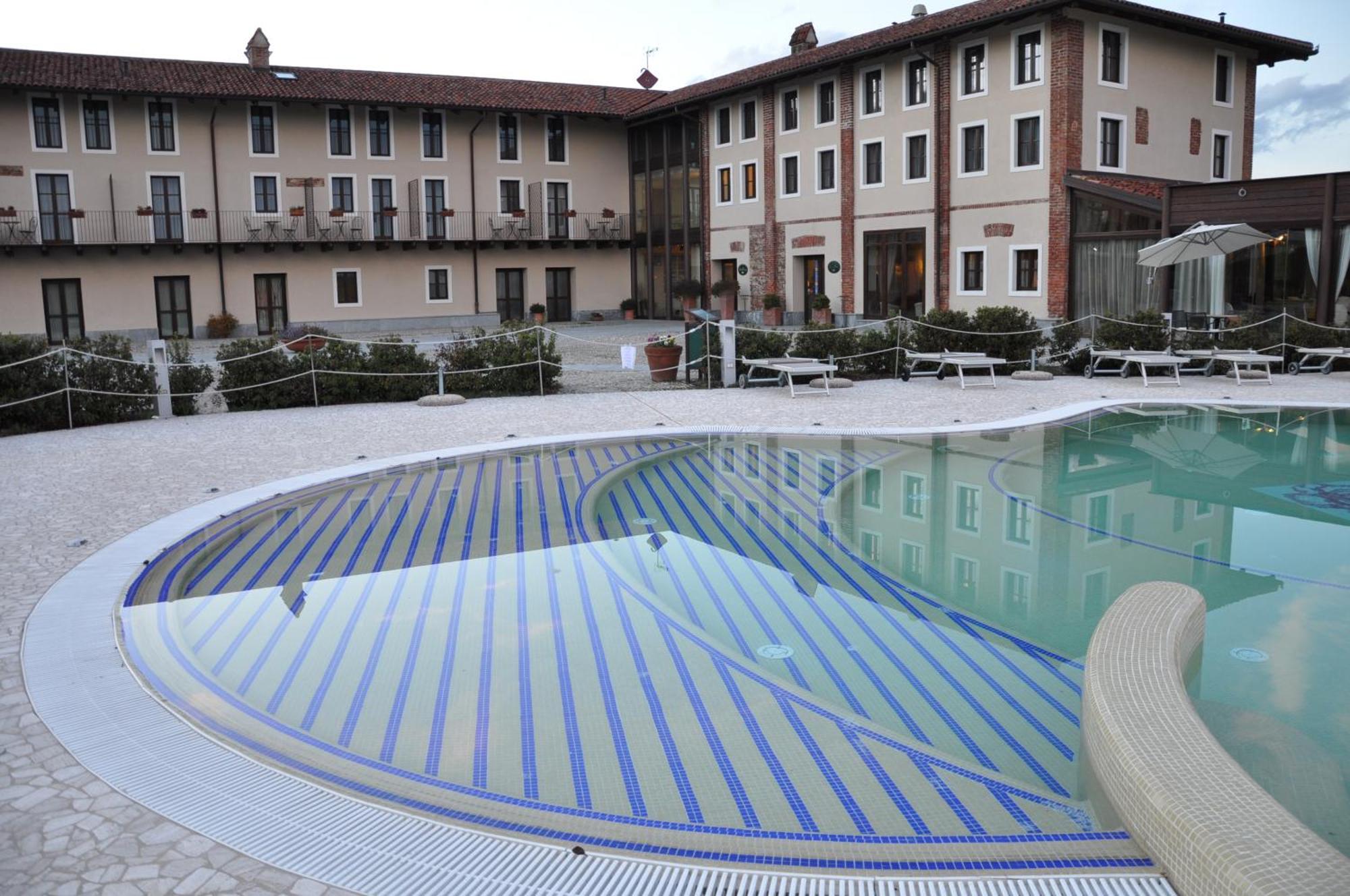 Relais Bella Rosina Pool & Spa La Cassa Exterior foto