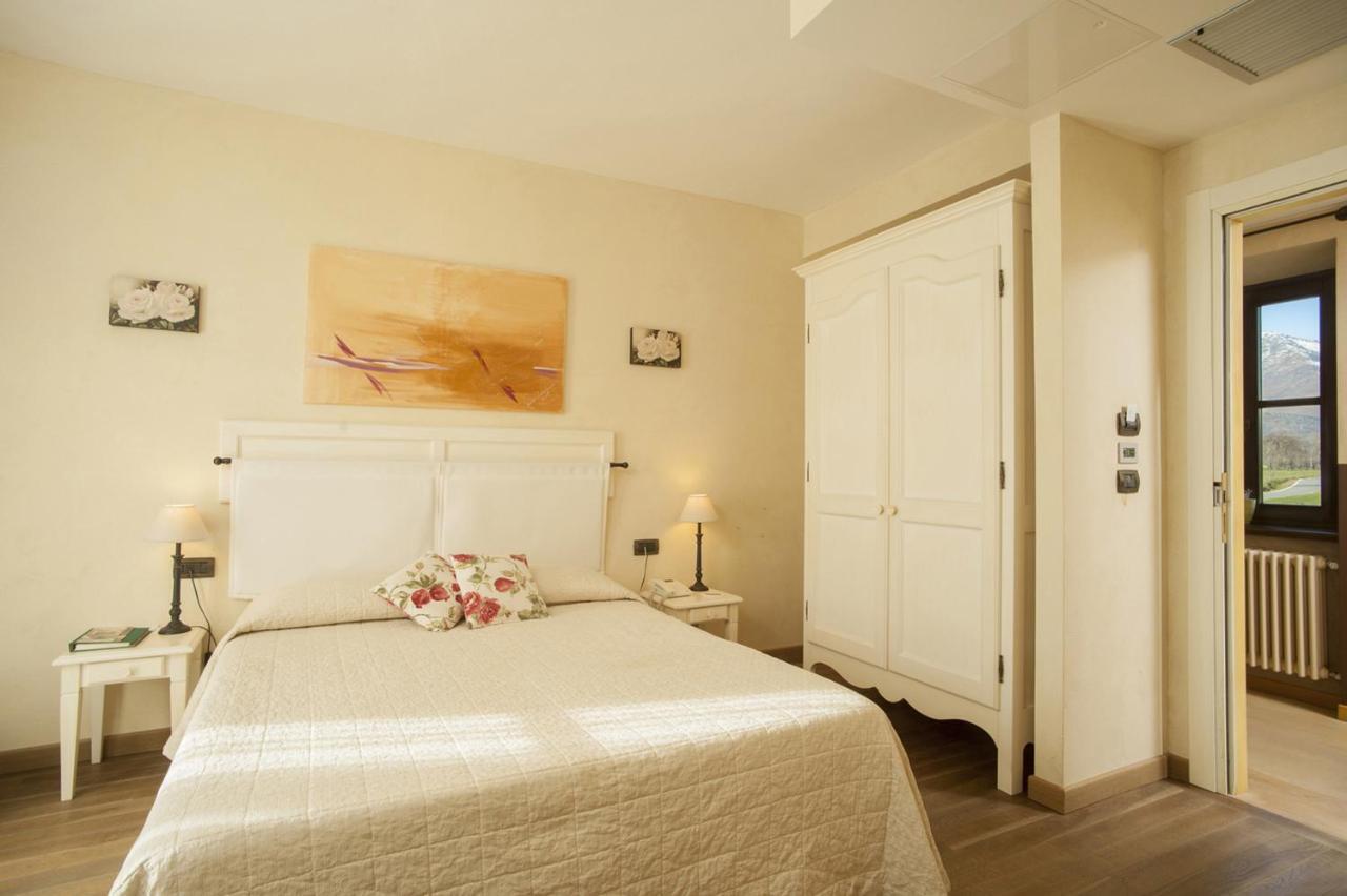 Relais Bella Rosina Pool & Spa La Cassa Cameră foto